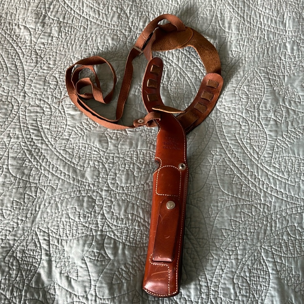 BIANCHI X-2100 PHANTOM LEATHER SHOULDER HOLSTER VINTAGE RIGHT HANDED